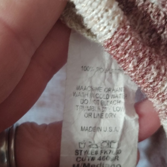 Free Kisses tank top - Picture 4 of 8